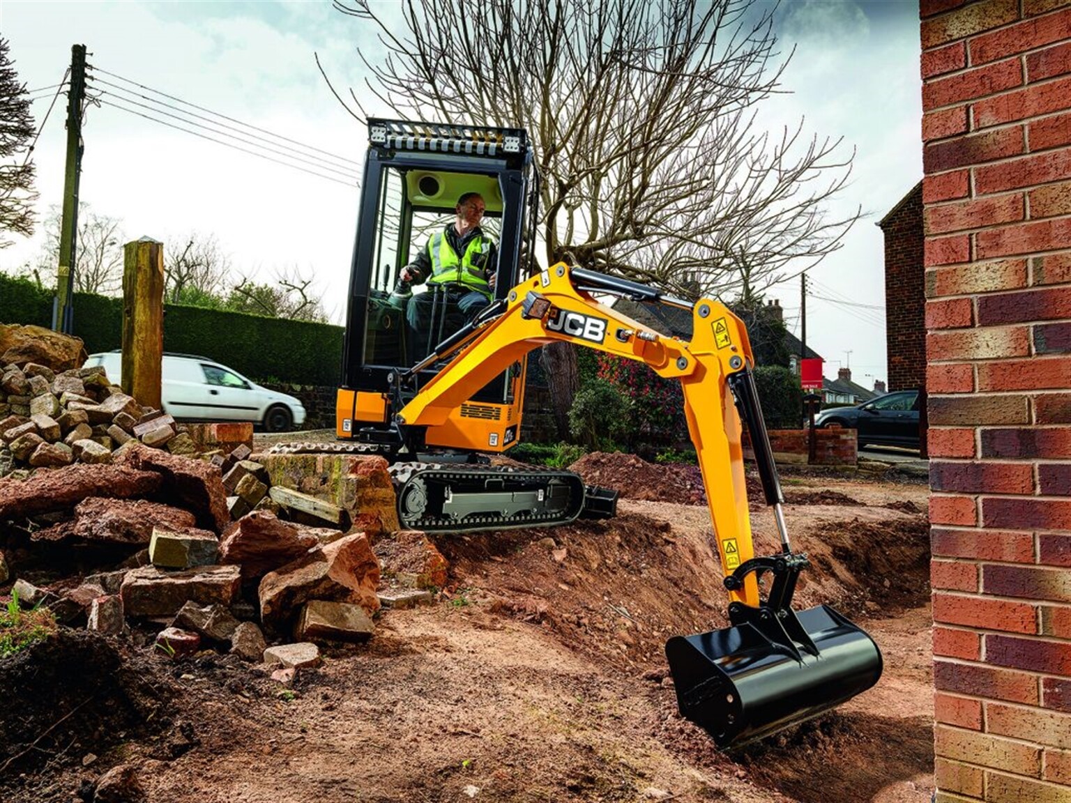 JCB reveal new 1 tonne + class mini excavators