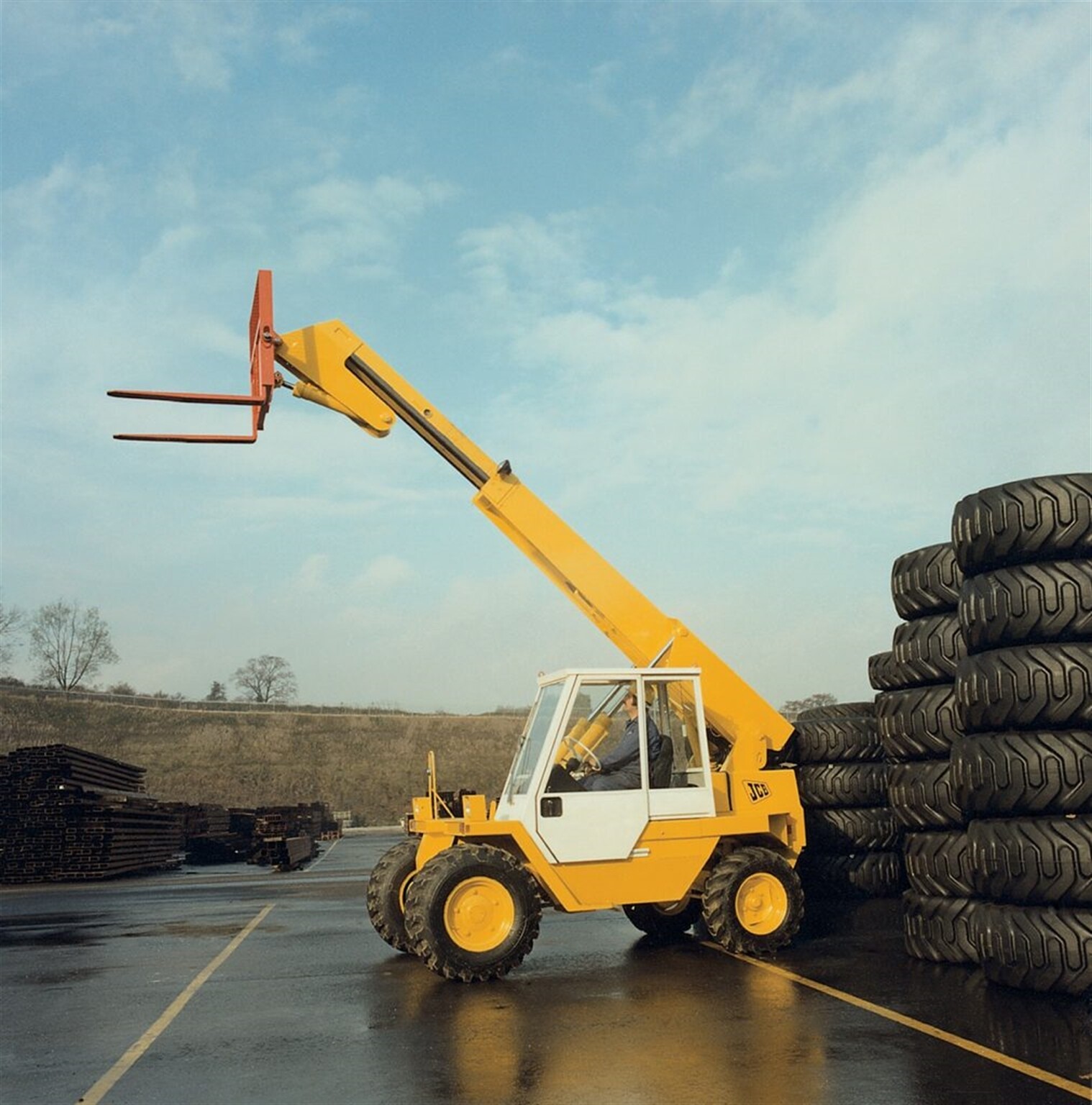 40 years of JCB Loadall production celebrated