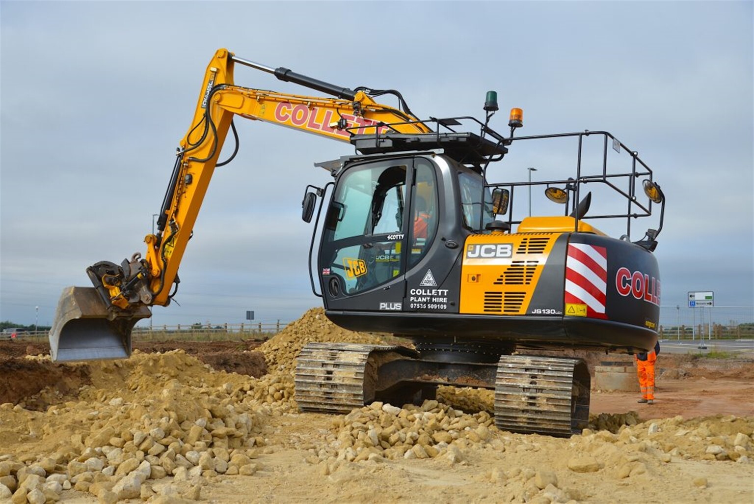 New JCB excavators for expanding Collett Plant Hire fleet