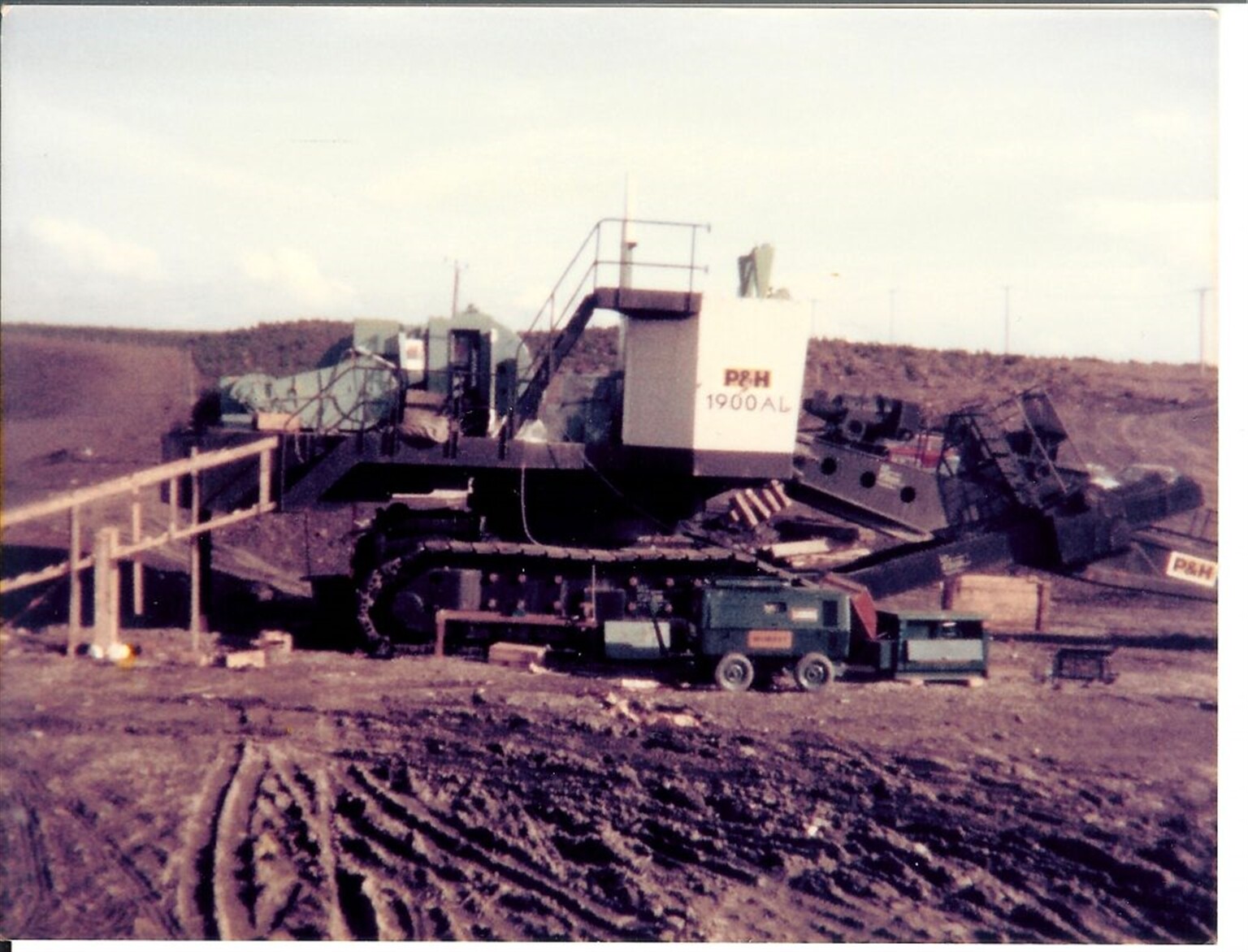 Building Giant Mining Excavators. (Blog Post Re-Visited)