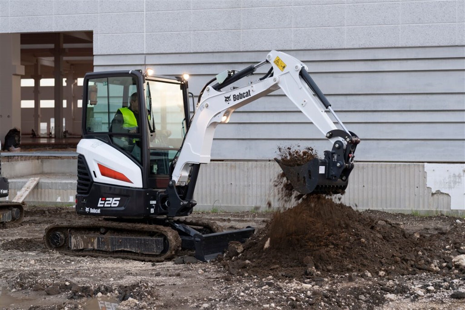 KC Plant take UK's first Bobcat R-Series E26 & E27z mini excavators