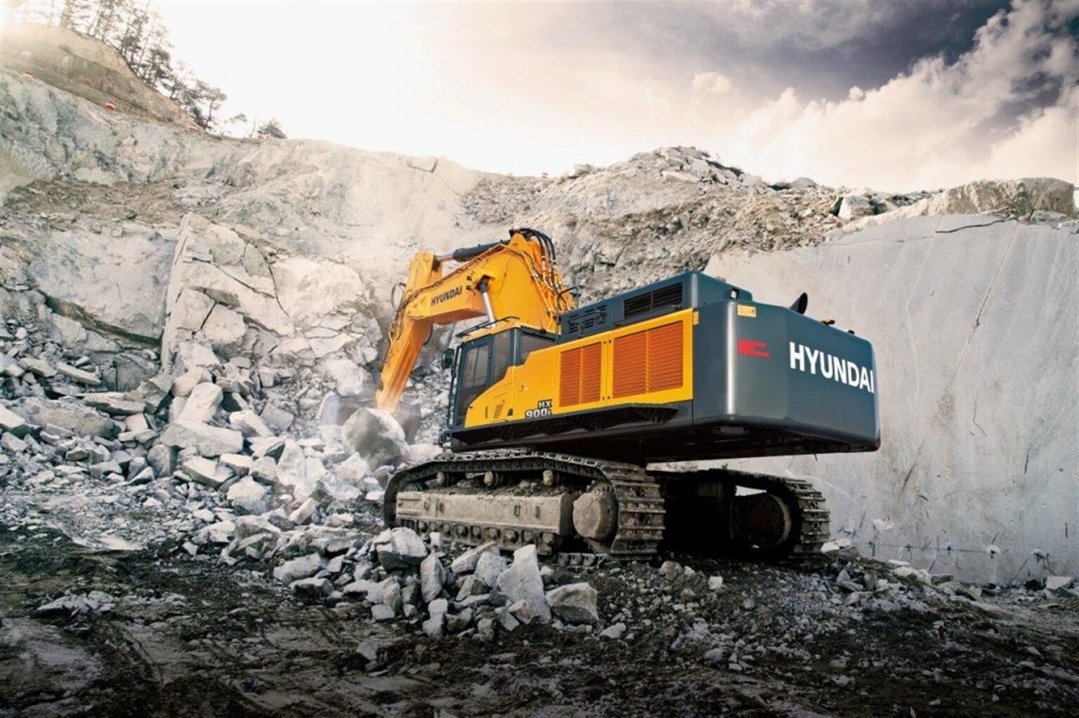 Bauma official launch for Hyundai Construction Equipment's mighty HX900 L excavator