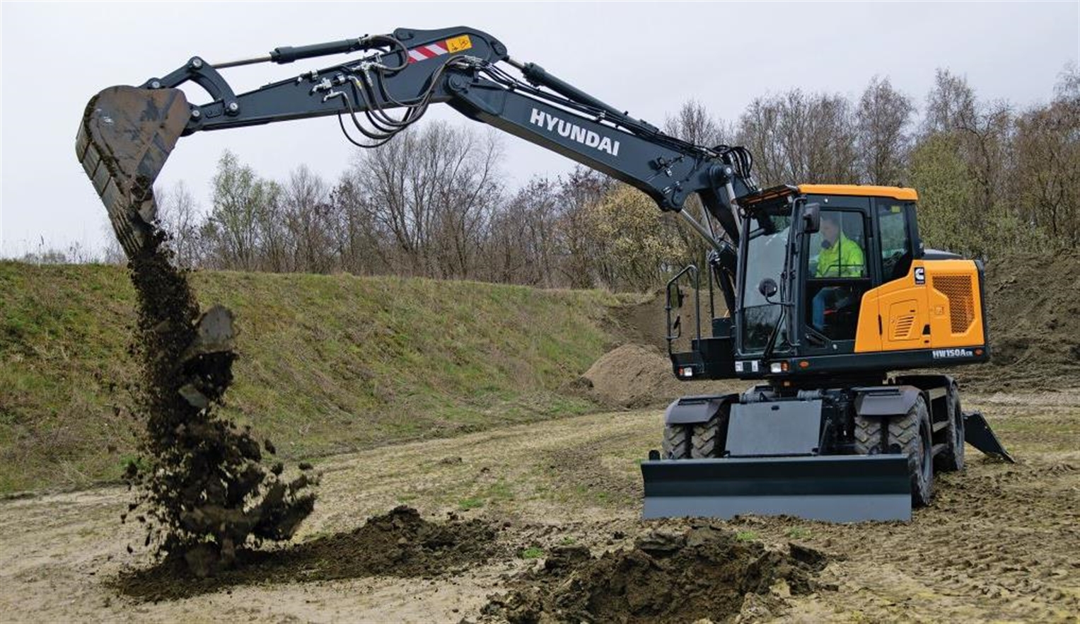 Hyundai HW 150ACR wheeled excavator