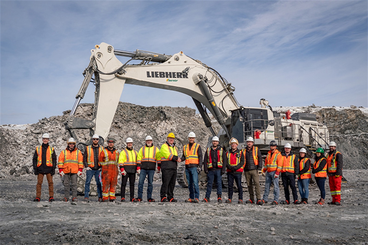 First Liebherr mining excavator in Eastern Canada