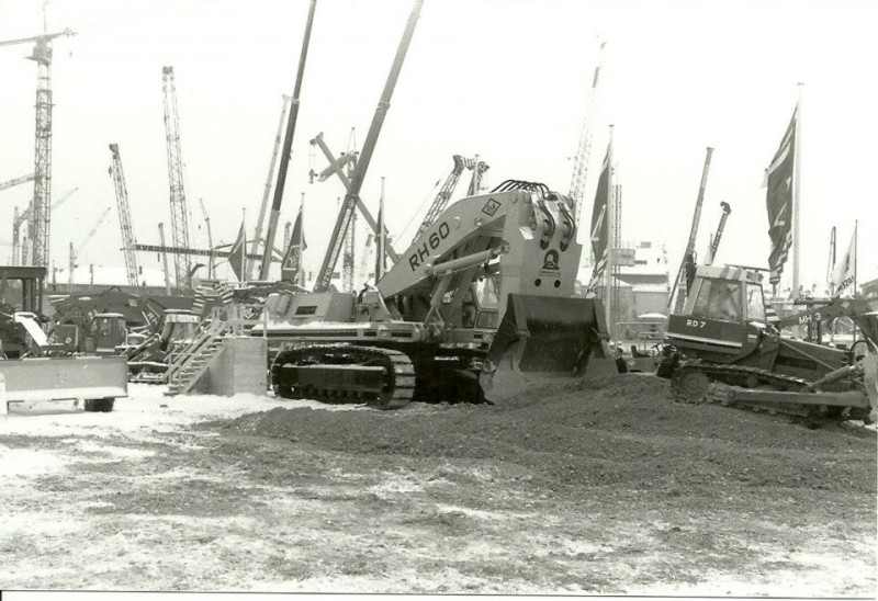 O&K RH60 Bauma 71