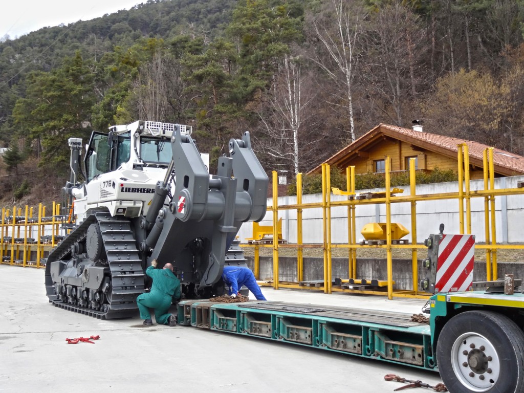 PR776_Transport Bauma 2016_02_Screen