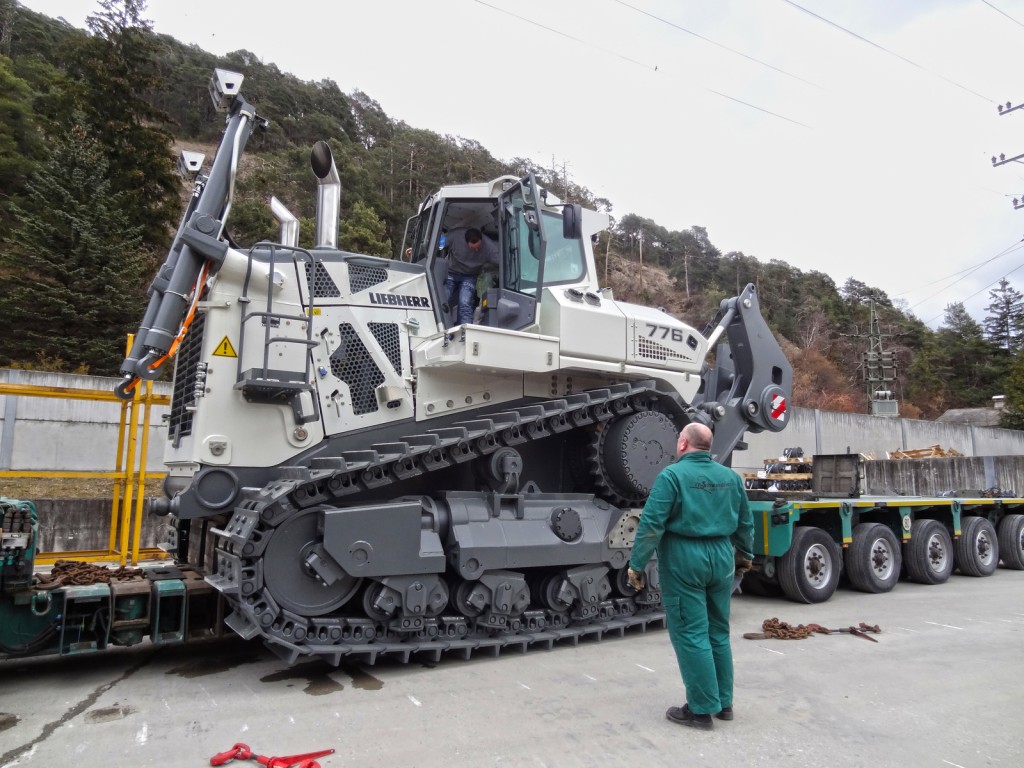 PR776_Transport Bauma 2016_03_Screen