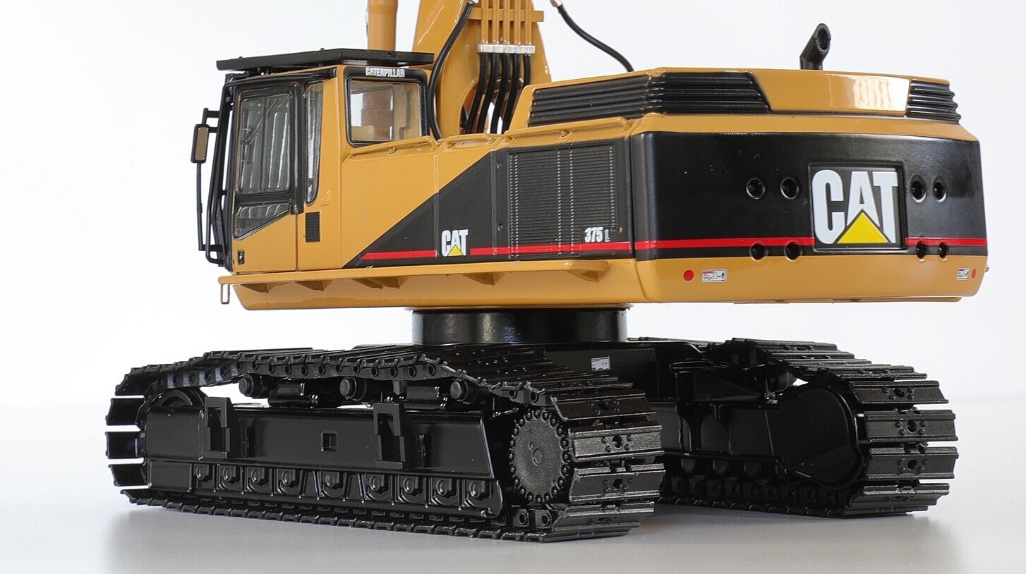 Maximum detail on Classic Construction Models CCM range of 1
