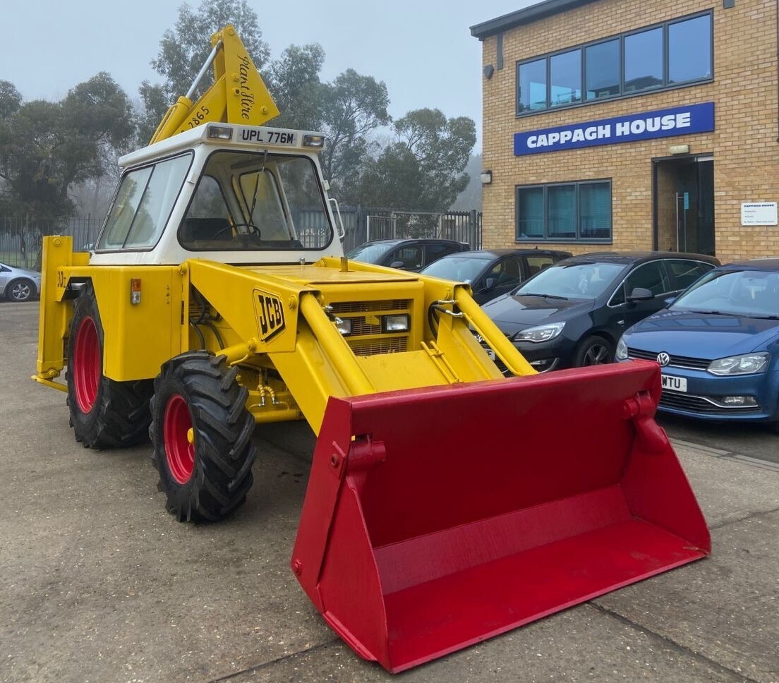 Classic JCB 3D MK2 Returns Home