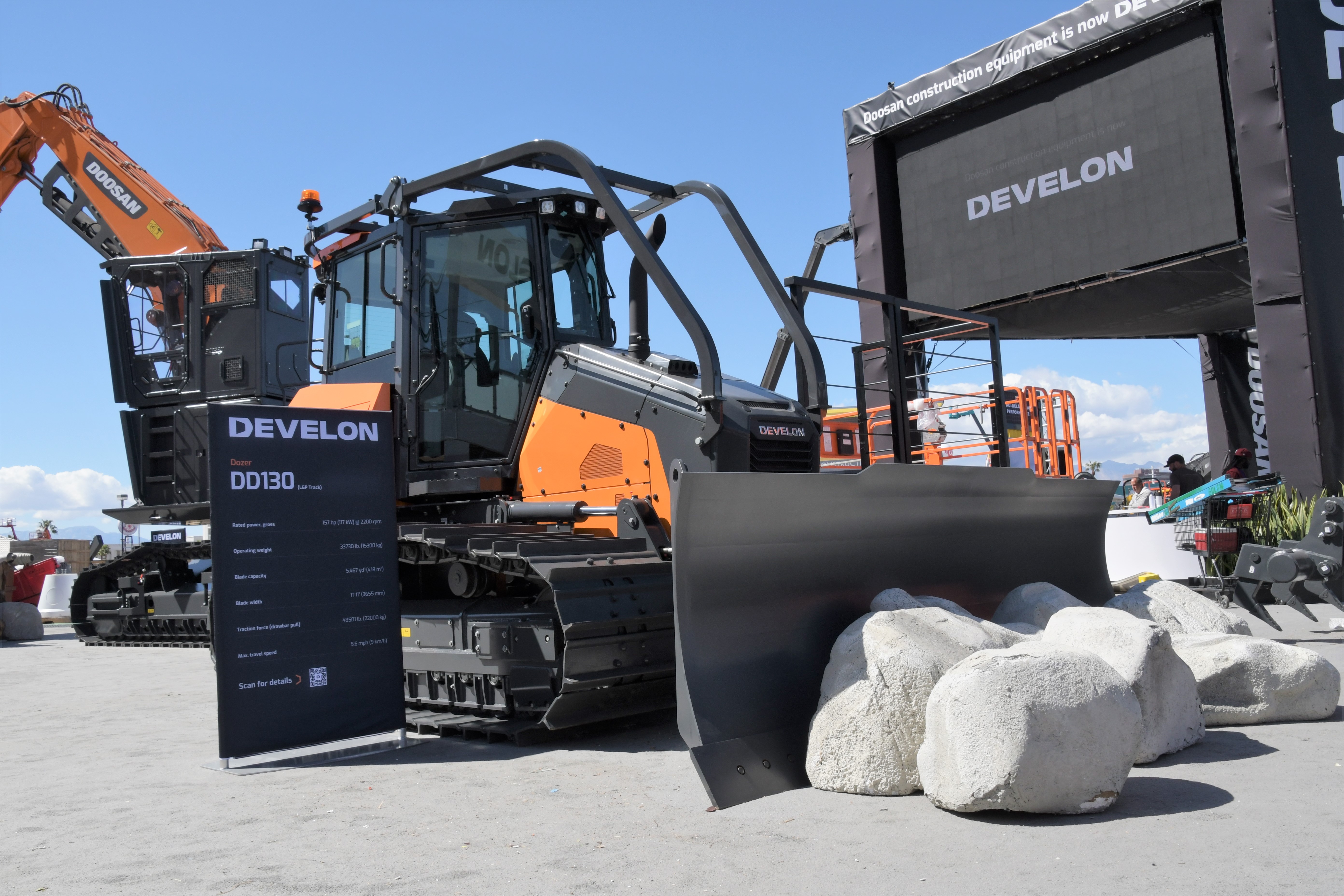 Doosan/Develon Dozer Put to a Snowy Test