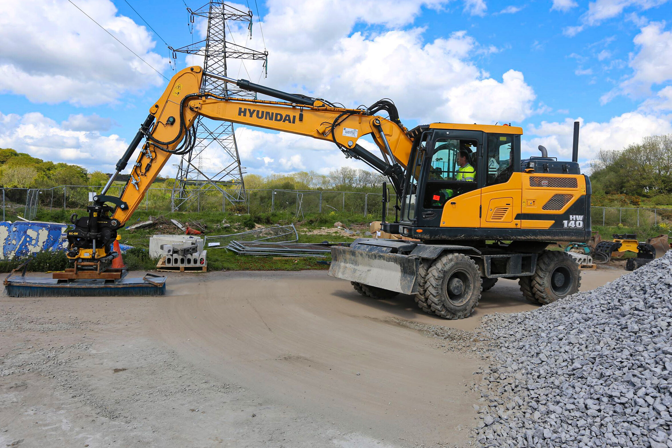 Hyundai HW140 at Collins Plant Hire