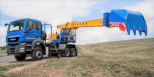 Belarusian Gradall Style Excavator