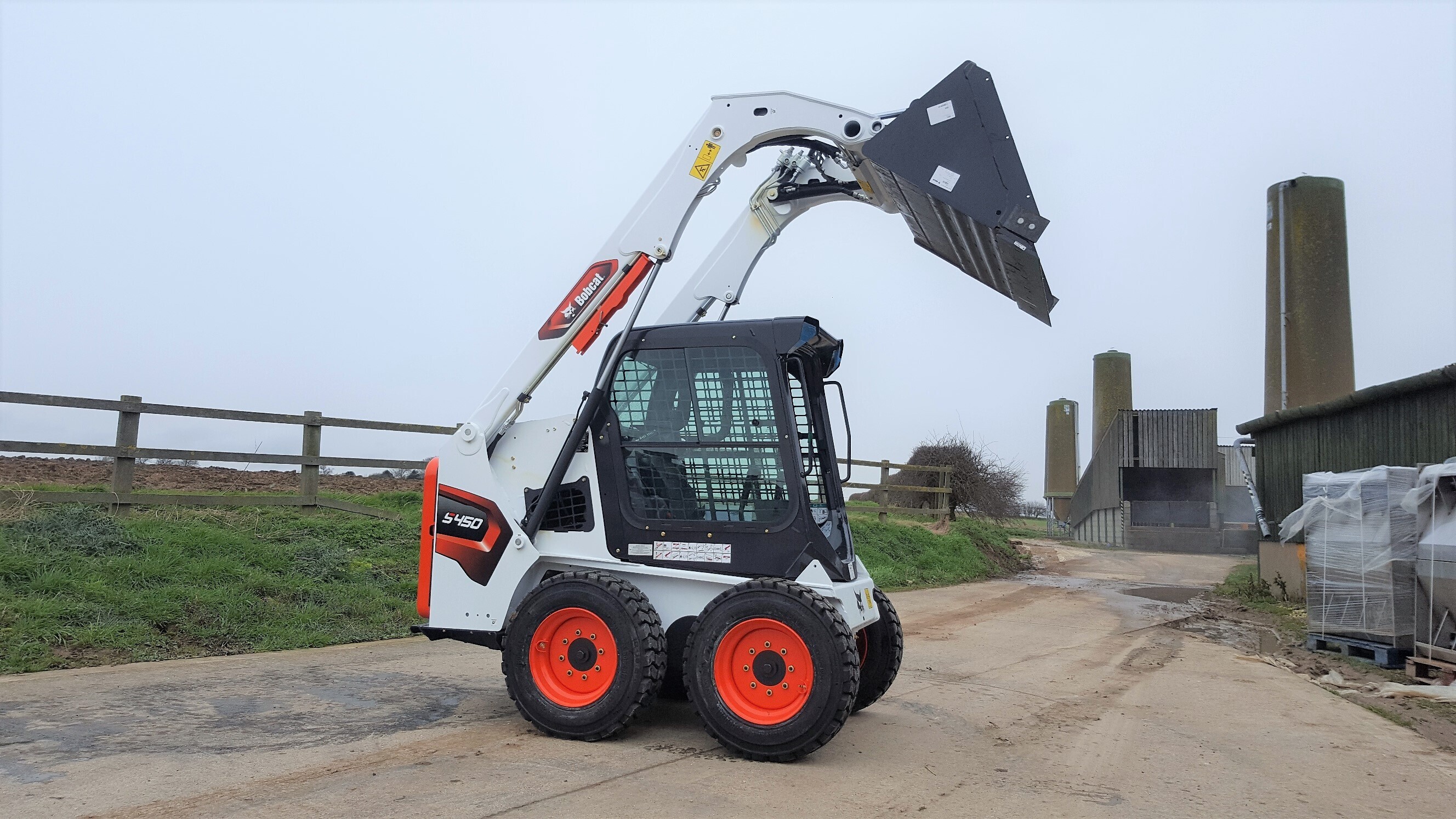 First Of New Bobcat Stage V M Series Loaders Arrives In Uk
