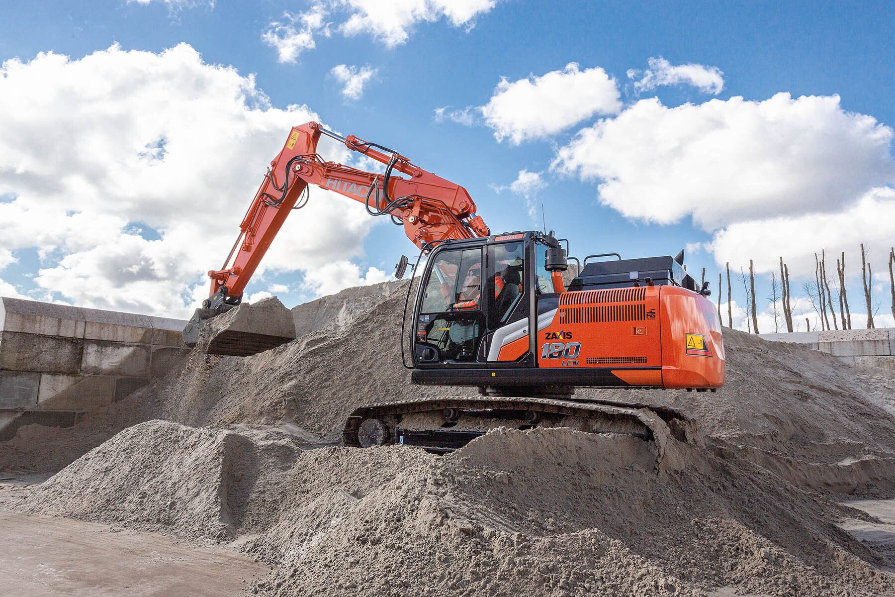 New Hitachi ZX160-7 and ZX180-7 excavators