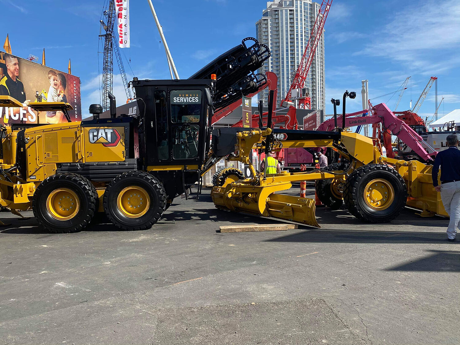 CONEXPO LIVE Caterpillar
