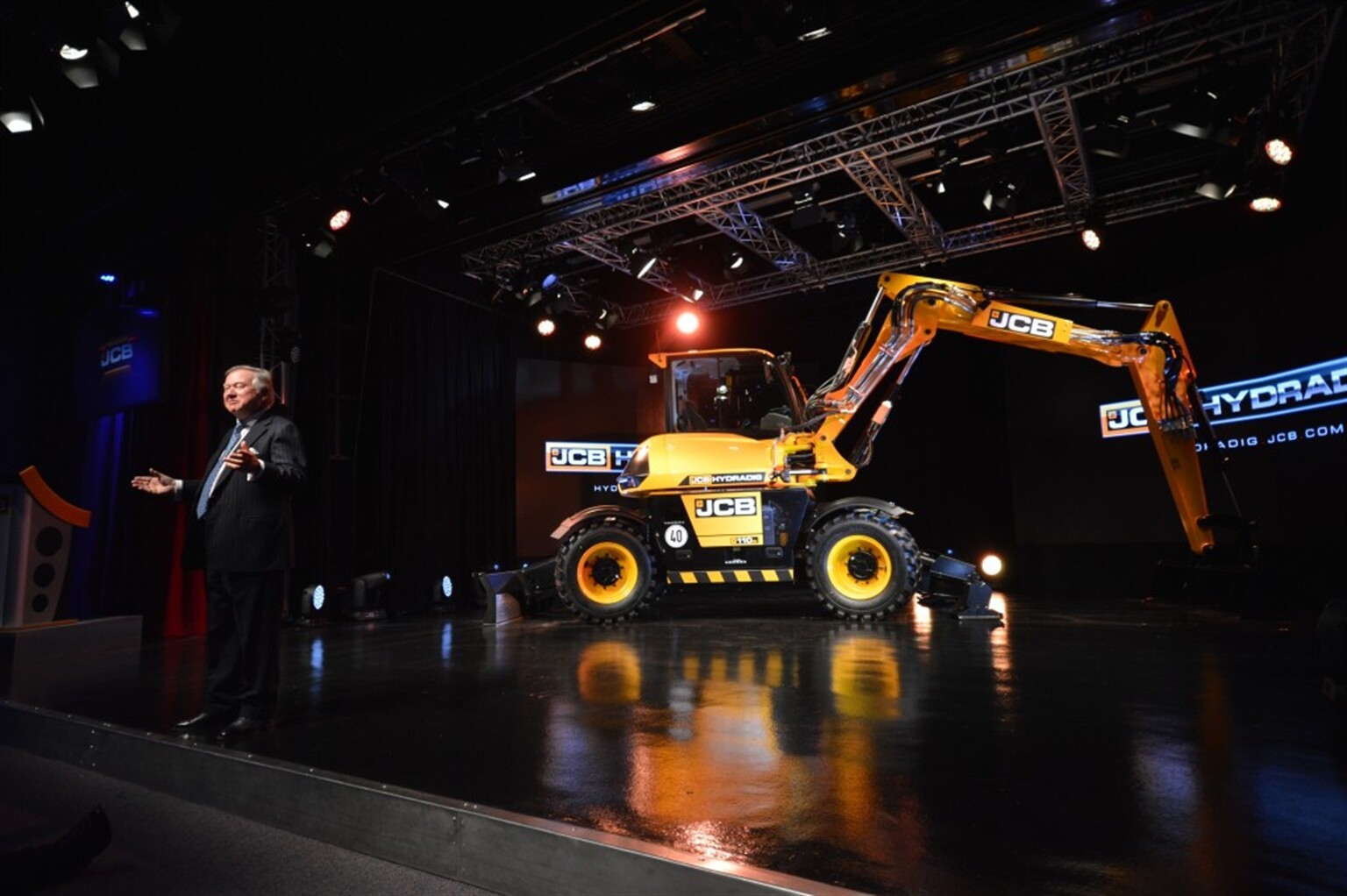 JCB rolls out more new products pre-Bauma