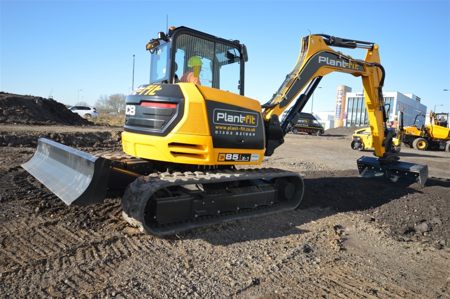 JCB kit fits the bill for Plant-Fit