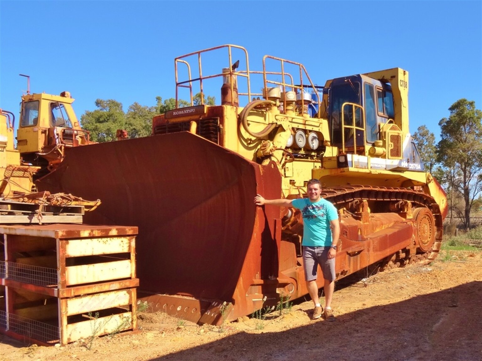 Komatsus big dozer gets the Hollywood treatment