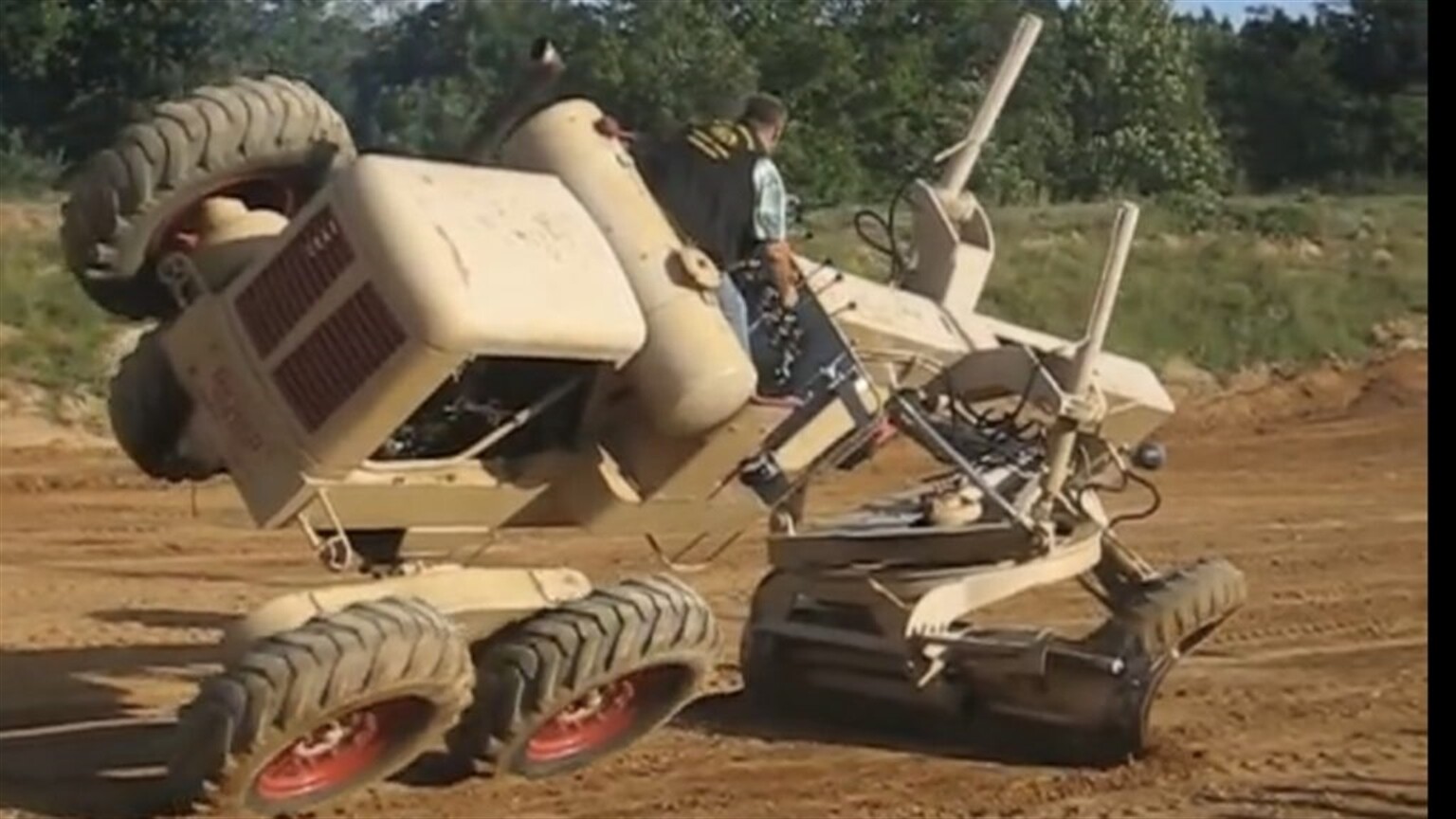 Extreme grader operating