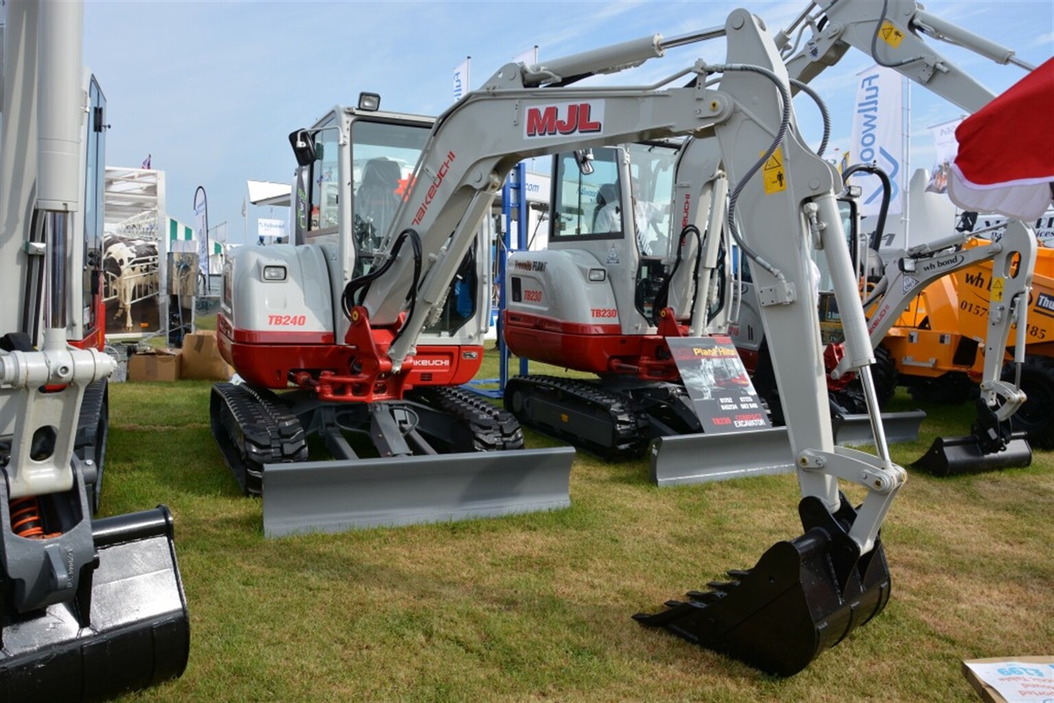 Excavator feast at the Royal Cornwall Show 2016 (Part Two)
