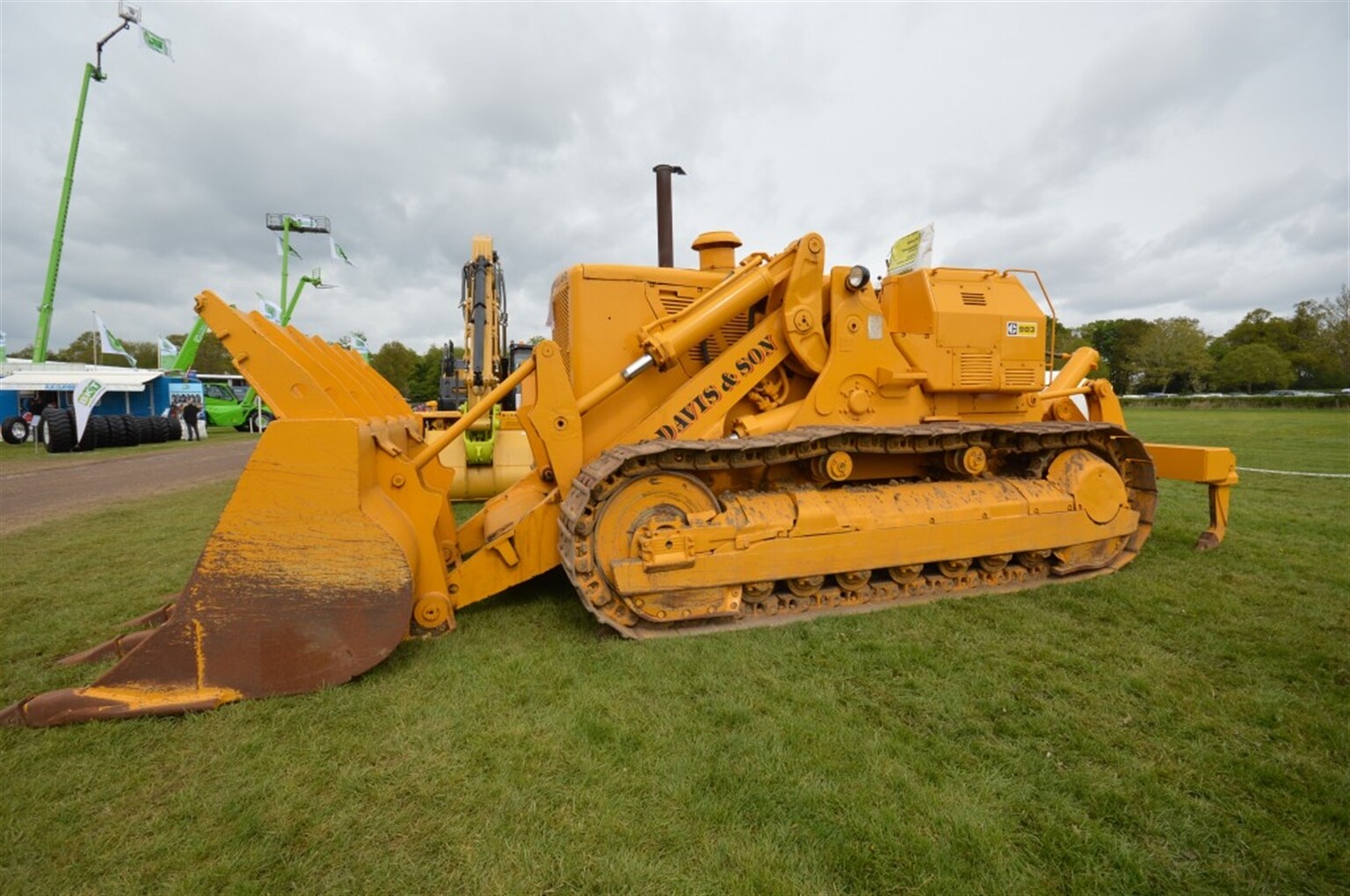 Classic kit rolls out to join the Plantworx party