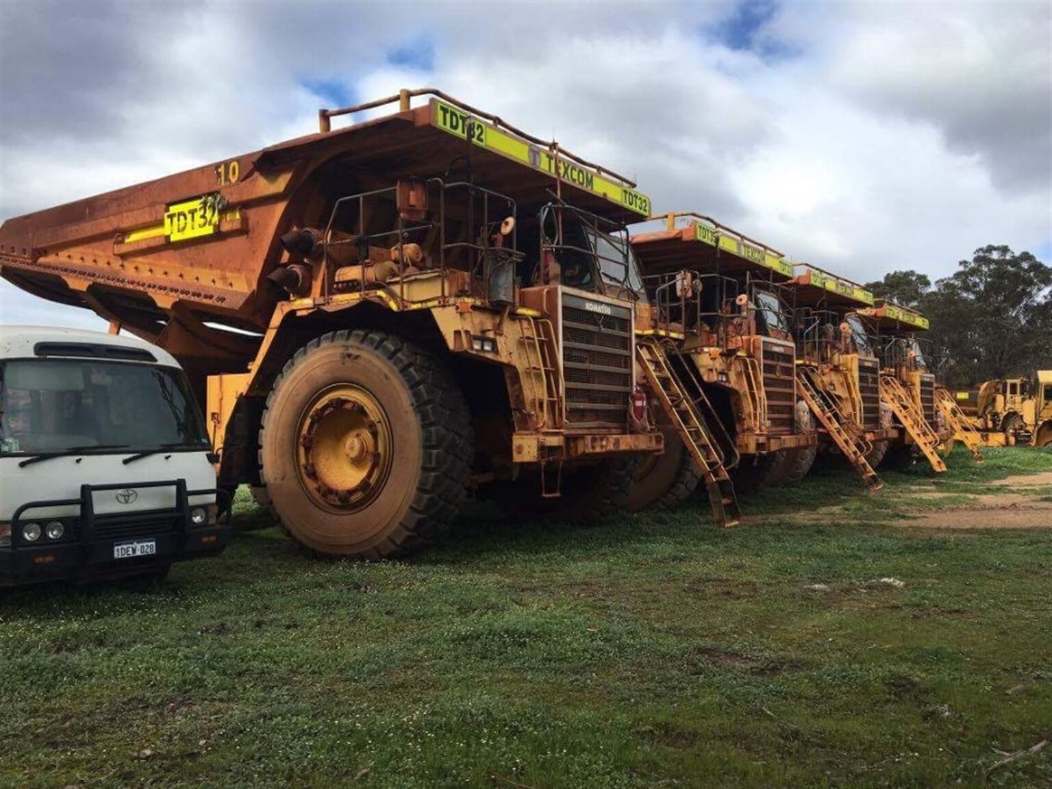 Komatsu trucks date with the gas axe