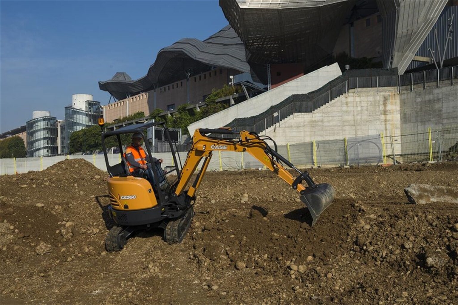 Case unveil familiar looking 'new' mini excavators