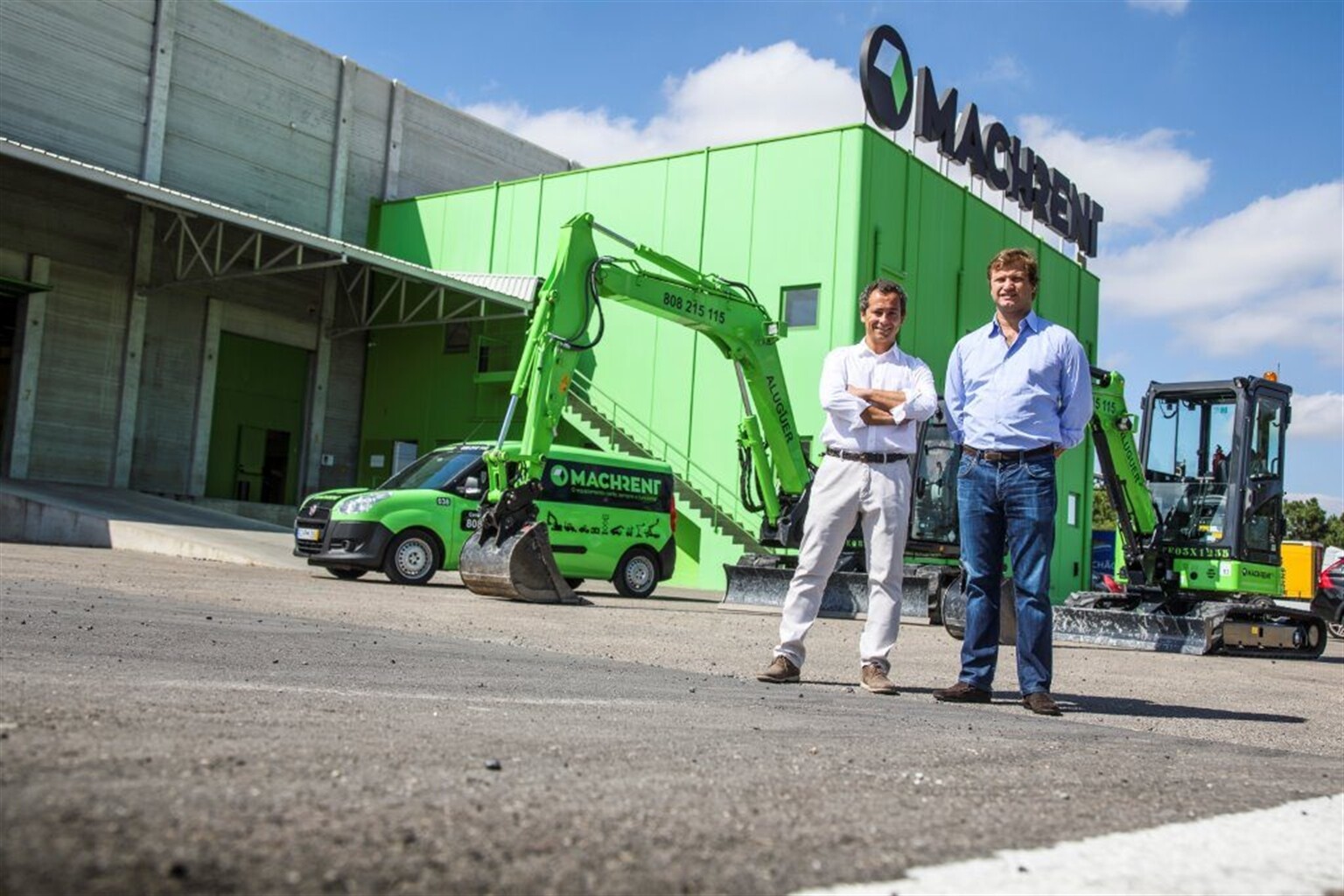 Hitachi's in the green as dealer wins largest order in Portuguese rental market