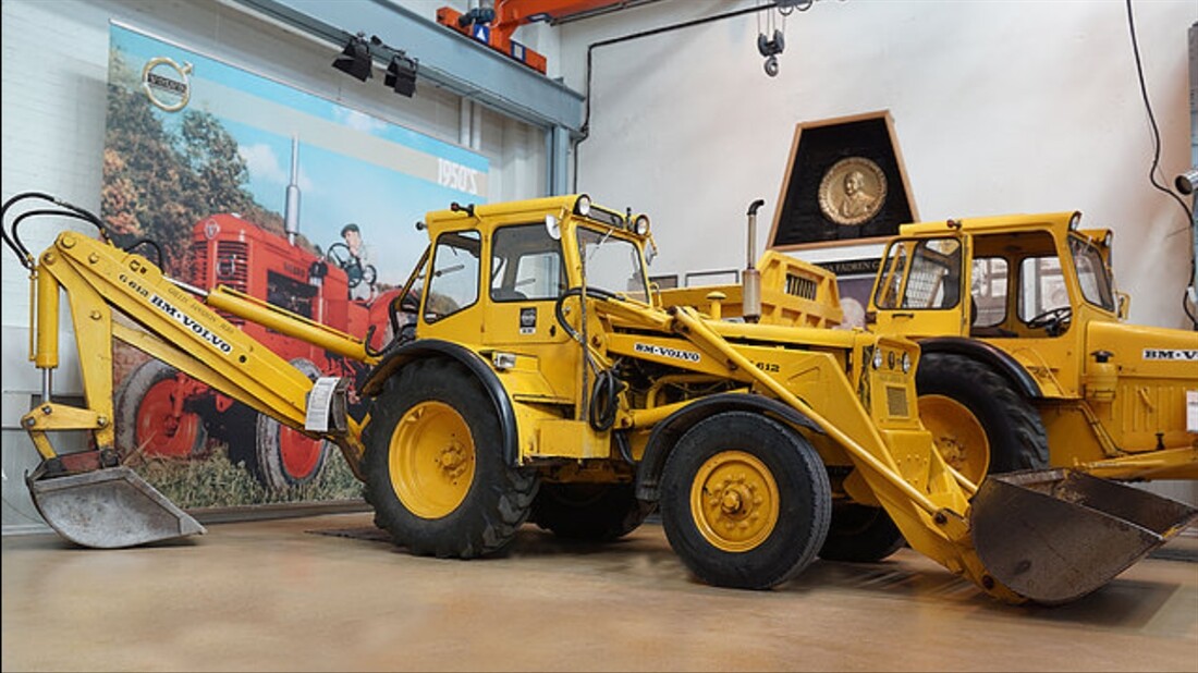 Veteran Volvo BM backhoe loader wows the crowds at MaskinExpo