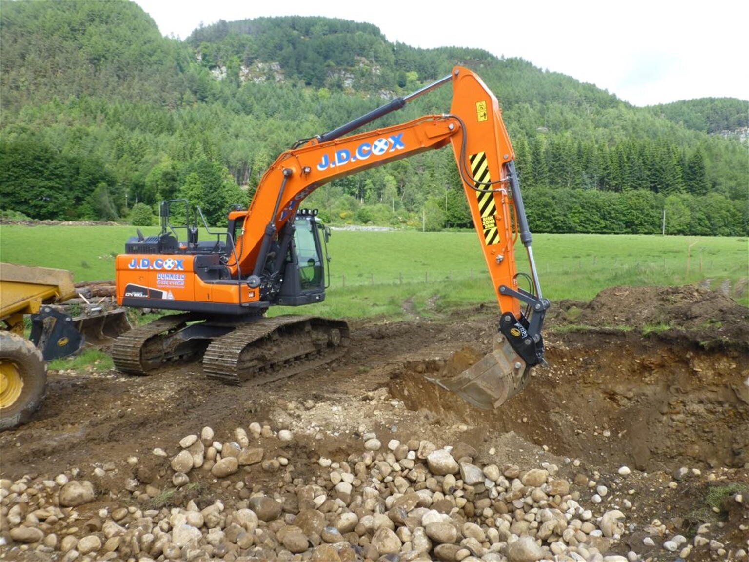 World's first High Track Doosan 18 tonner lands in the Highlands