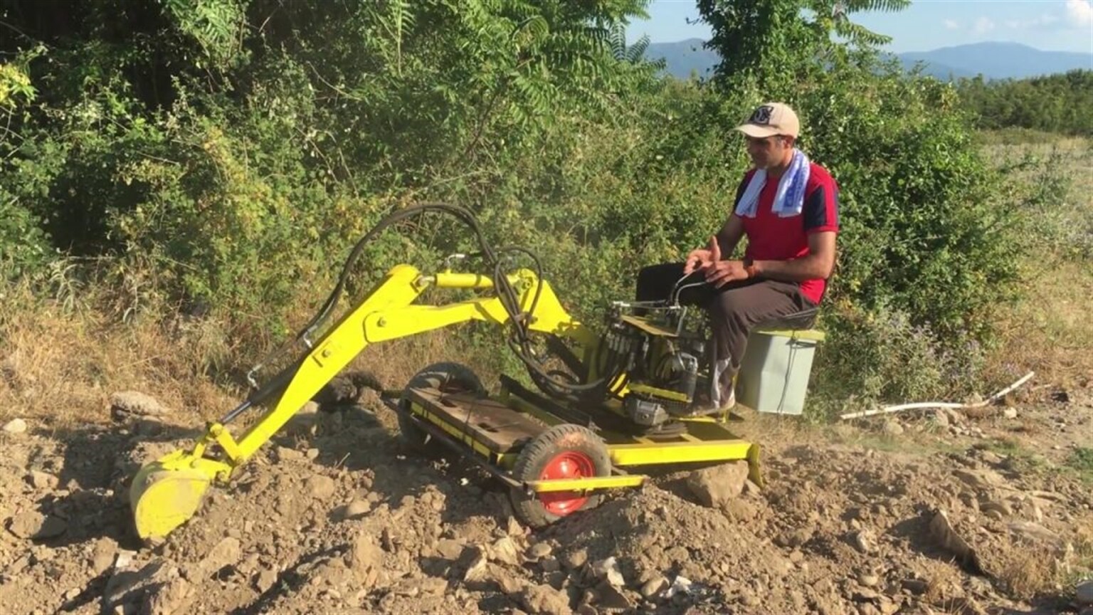 Build your own excavator