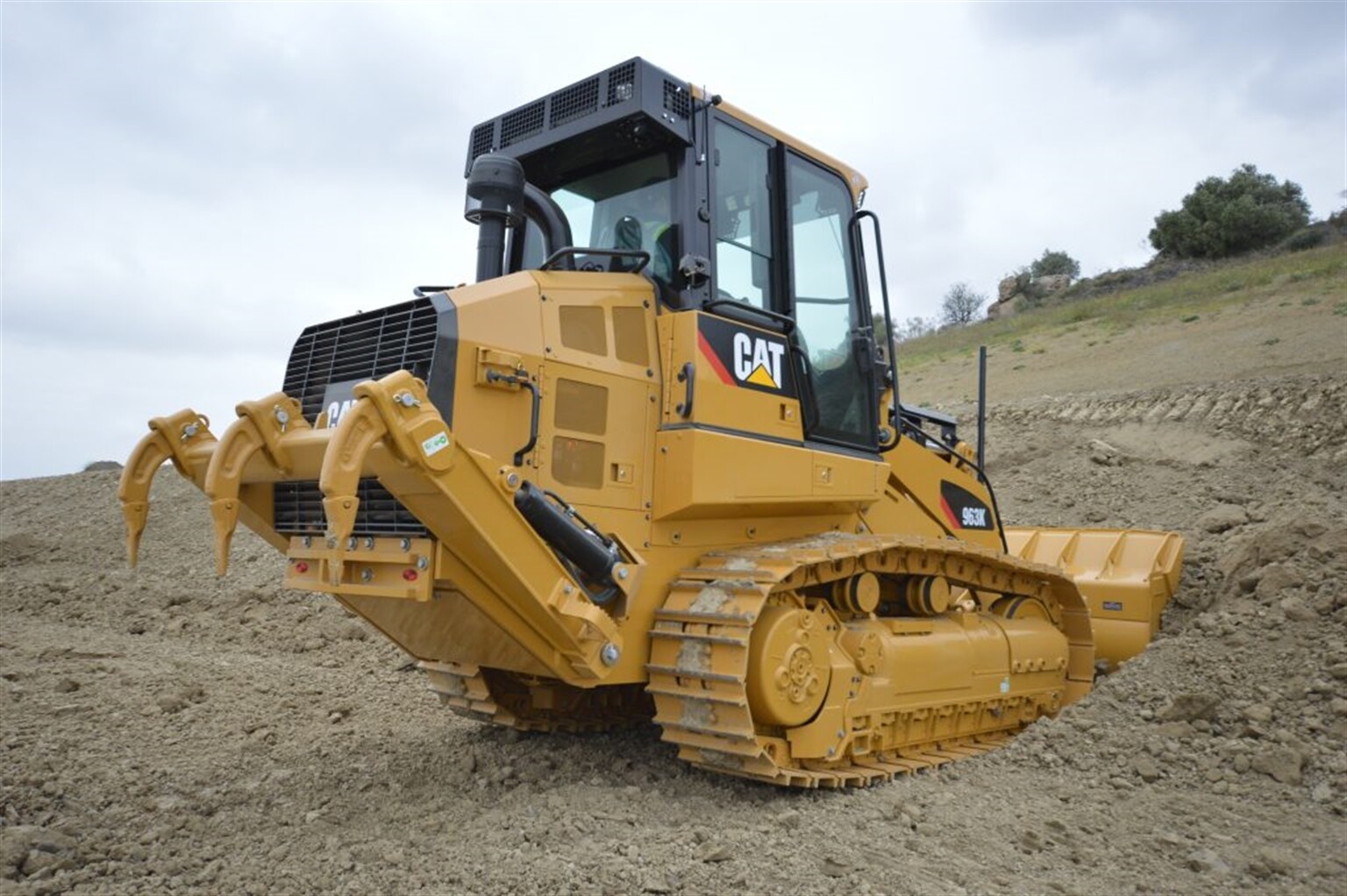 Mesmerising tracked loaders