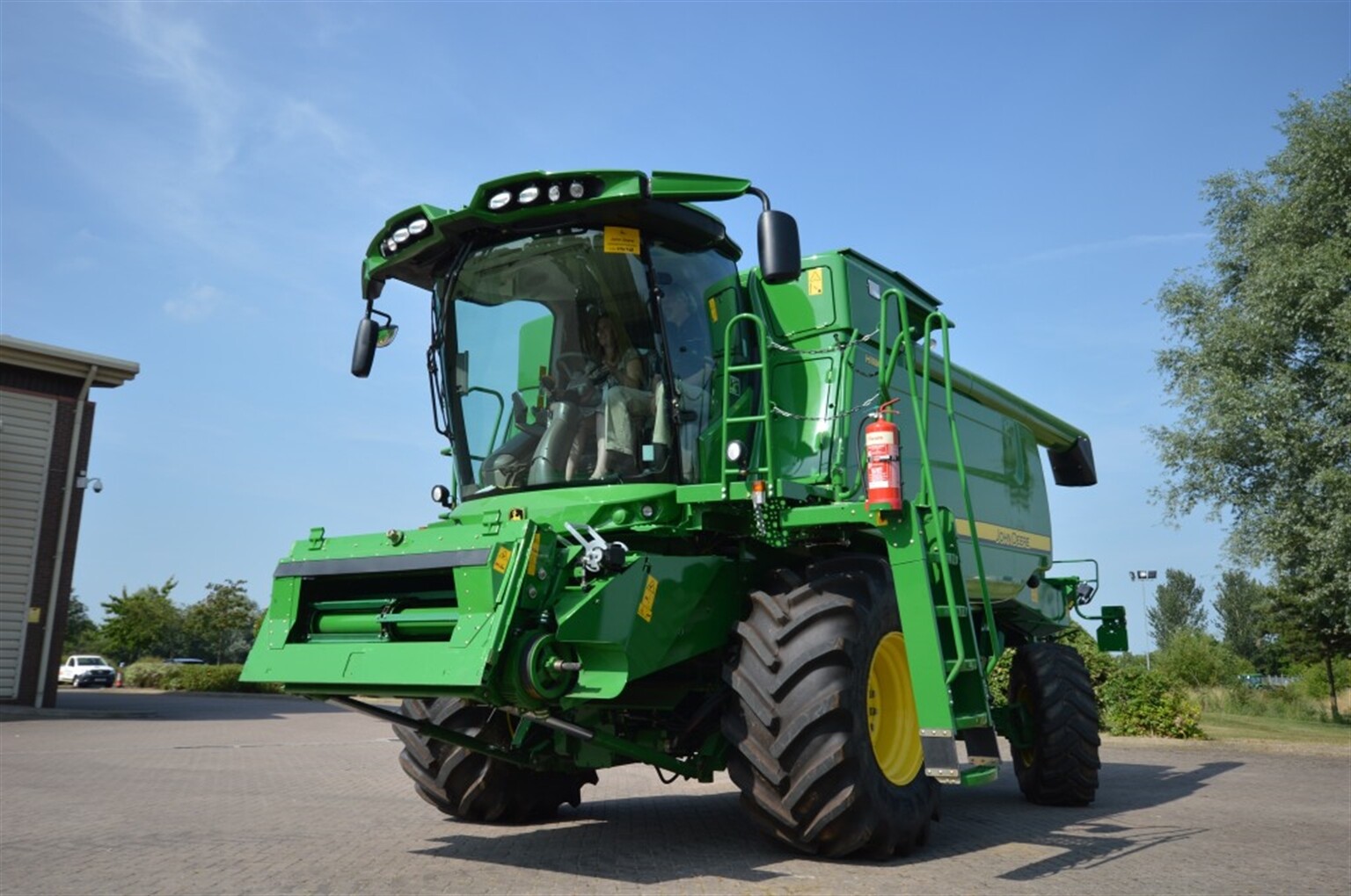 Digger goes Deere spotting at Langar