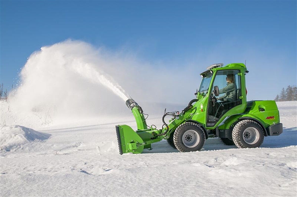 Snow blower would have been handy