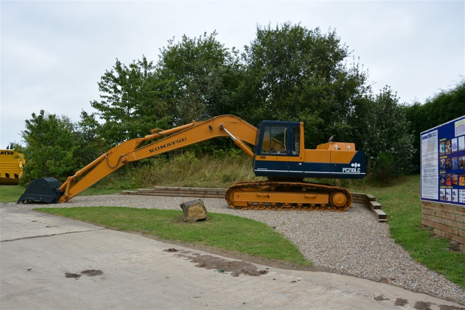 Taking another look around Komatsu UK