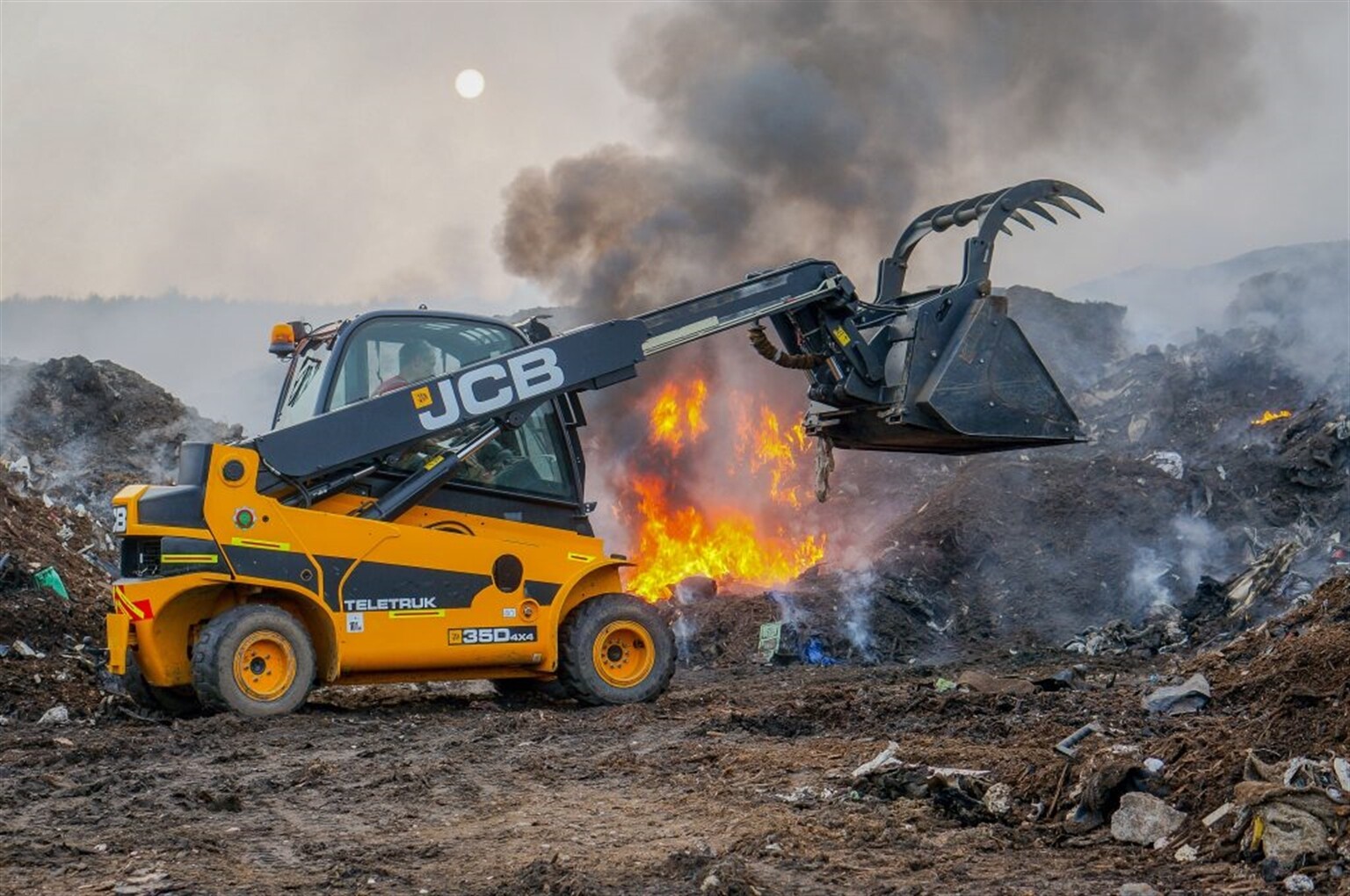 Fire Brigade Shout Out for JCB Teletruk