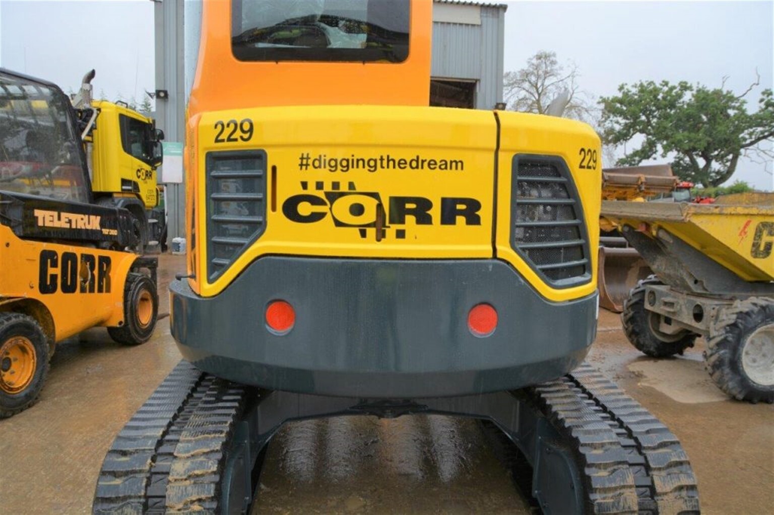 #Diggingthedream with E. Corr Plant Hire