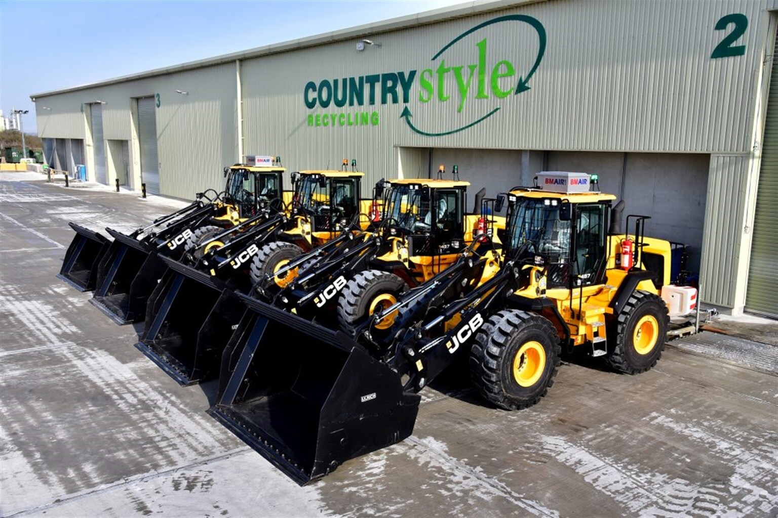 Kent Waste Firm puts on the Style with JCB Order