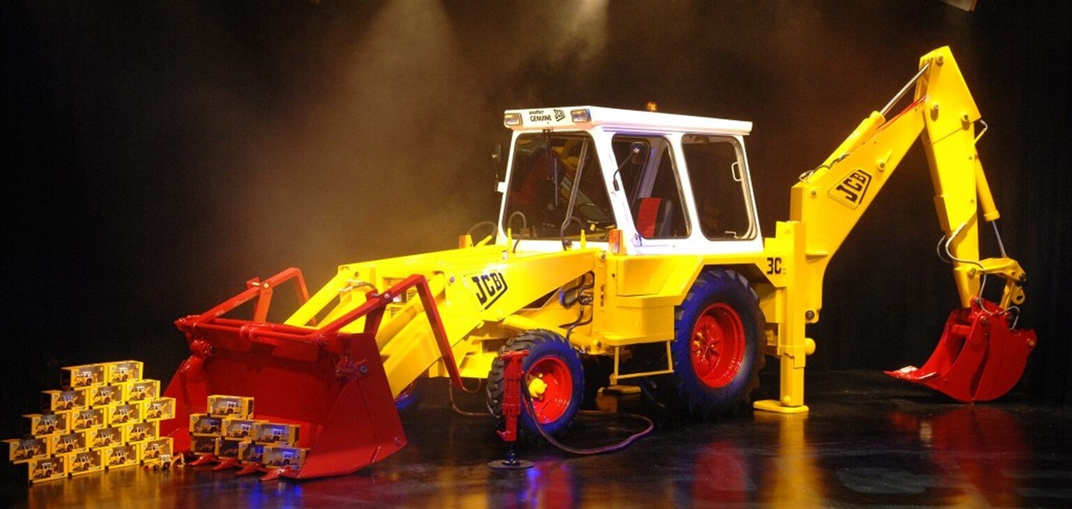 Iconic JCB backhoe loader gets the scale model treatment