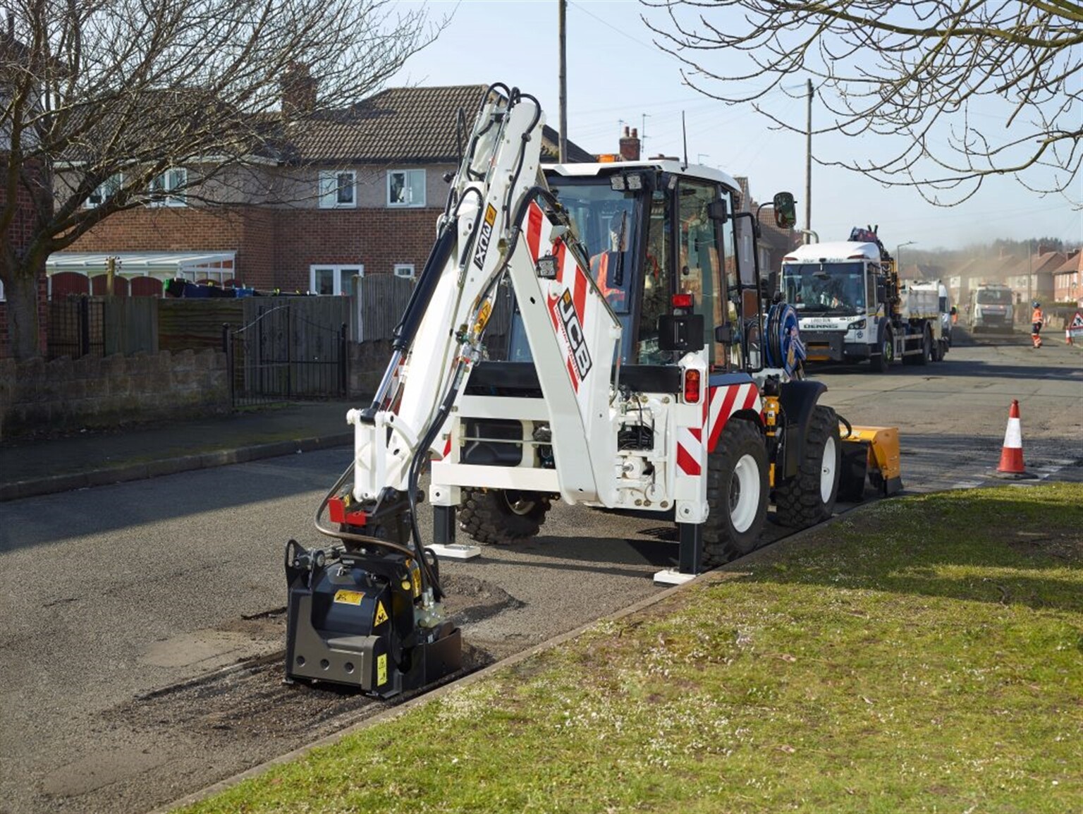 JCB Launches New Road Maintenance Backhoe Loader