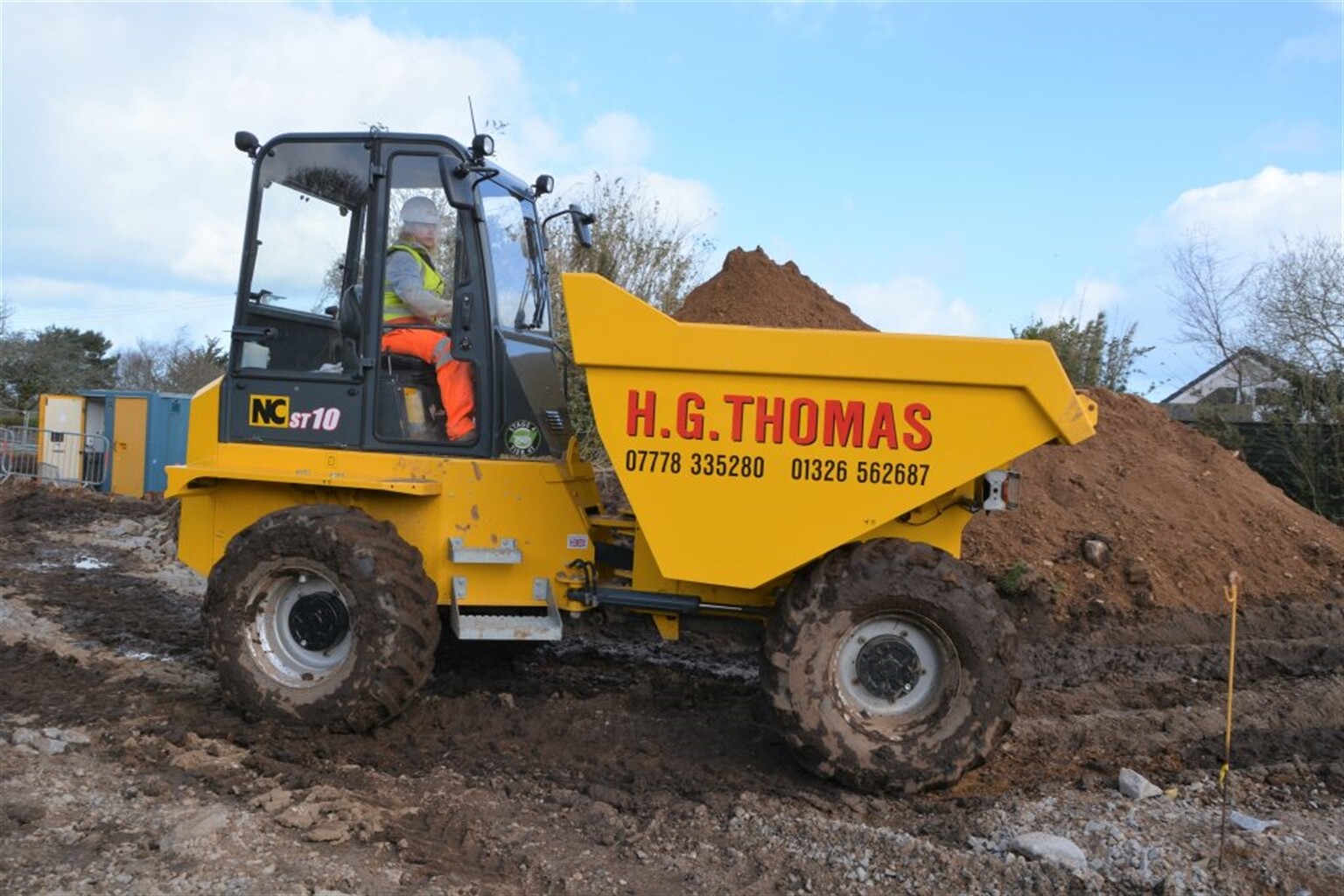 Cabbed Dumpers Land in Cornwall