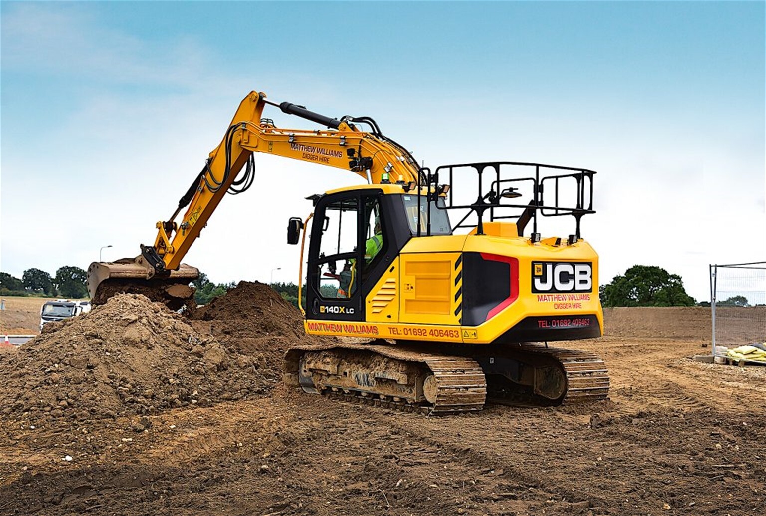 JCB X Series Cab A Great Place to Spend a Shift Says Hirer
