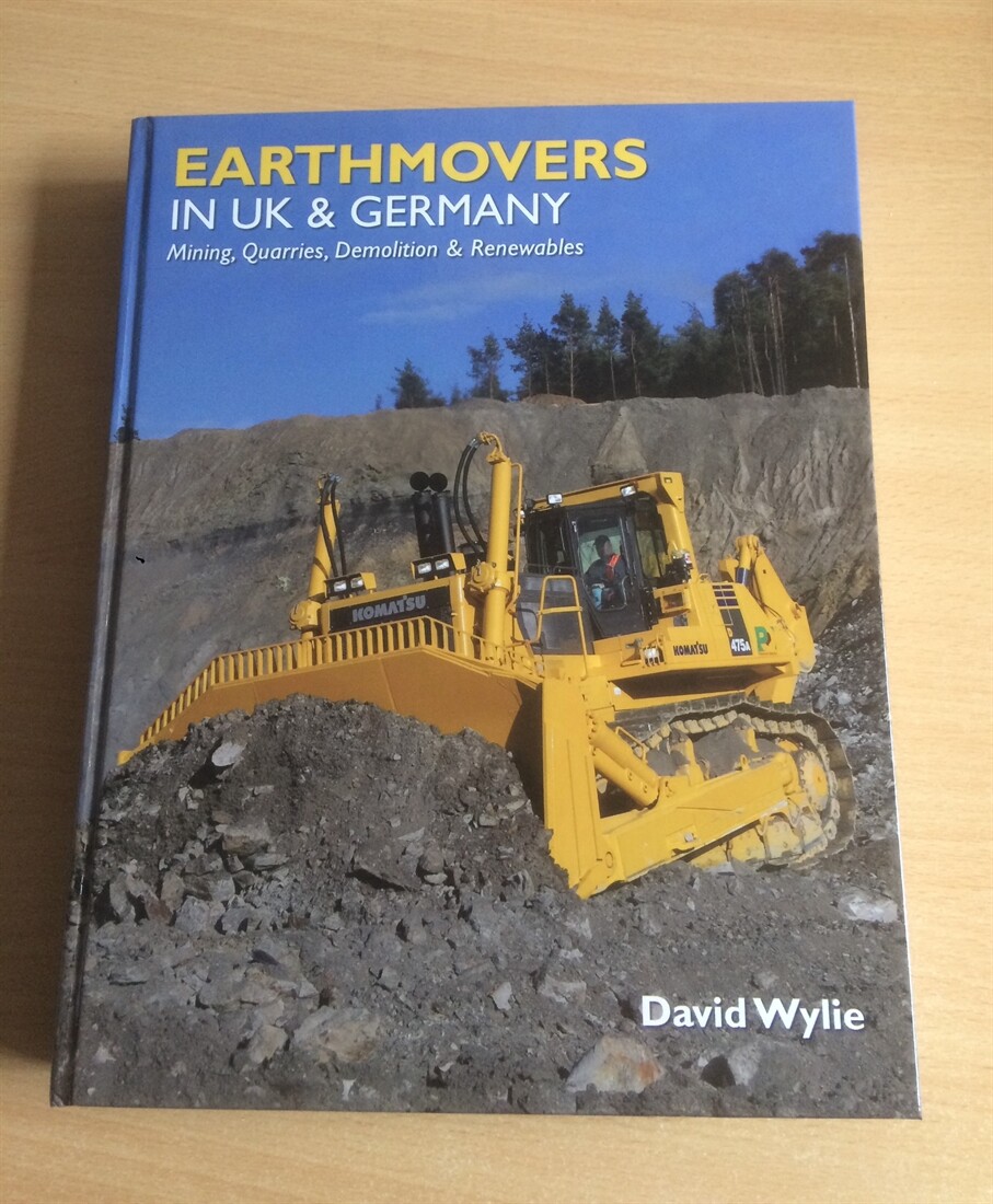 Earthmovers in UK & Germany