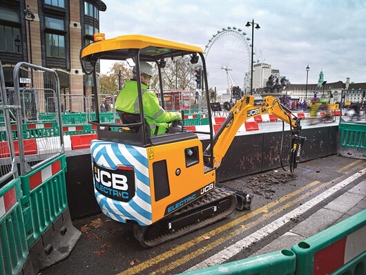 JCB Goes Electric