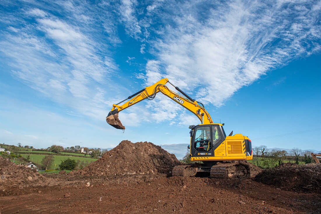 Operator Hails JCB 150X as the Best Machine in  Over 40 Years