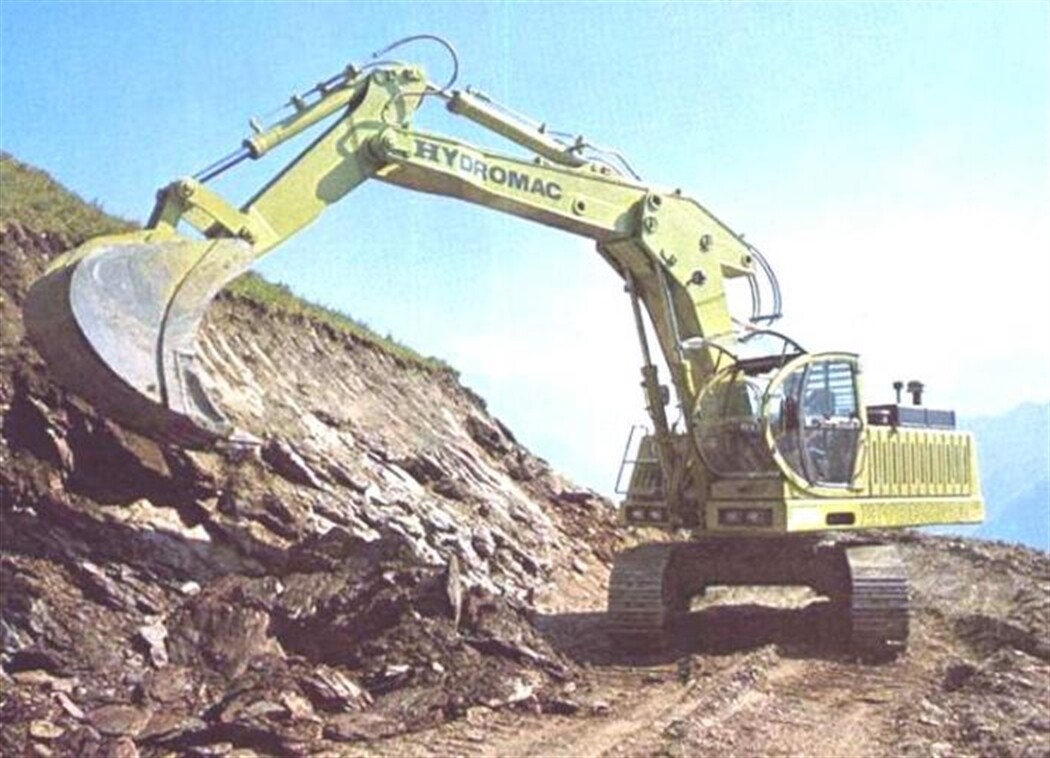 Classic Italian excavators styled by famous Ferrari man (Blog Post Re-Visited)