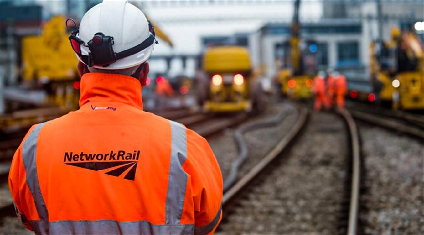 Network Rail announces 640m contract awards