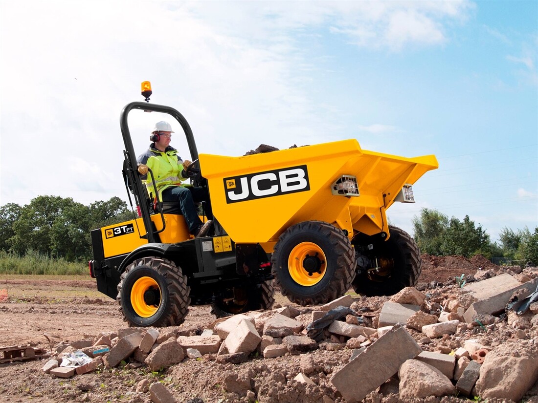 JCB reverts to 39-hour week