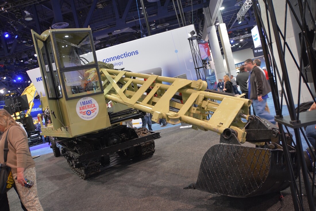 Diggers Conexpo Highlights: Classic Gradall Excavator Steals the Show
