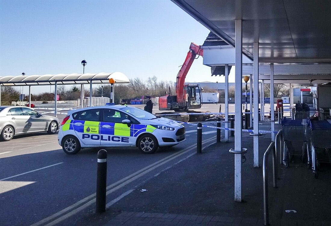 Digger used to steal ATM